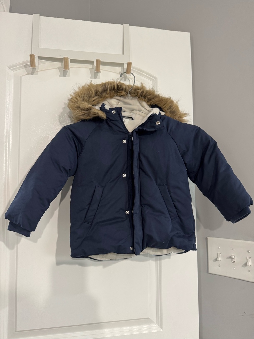 Kids H&M Navy Hooded Winter Coat with Faux Fur Trim size 3T
